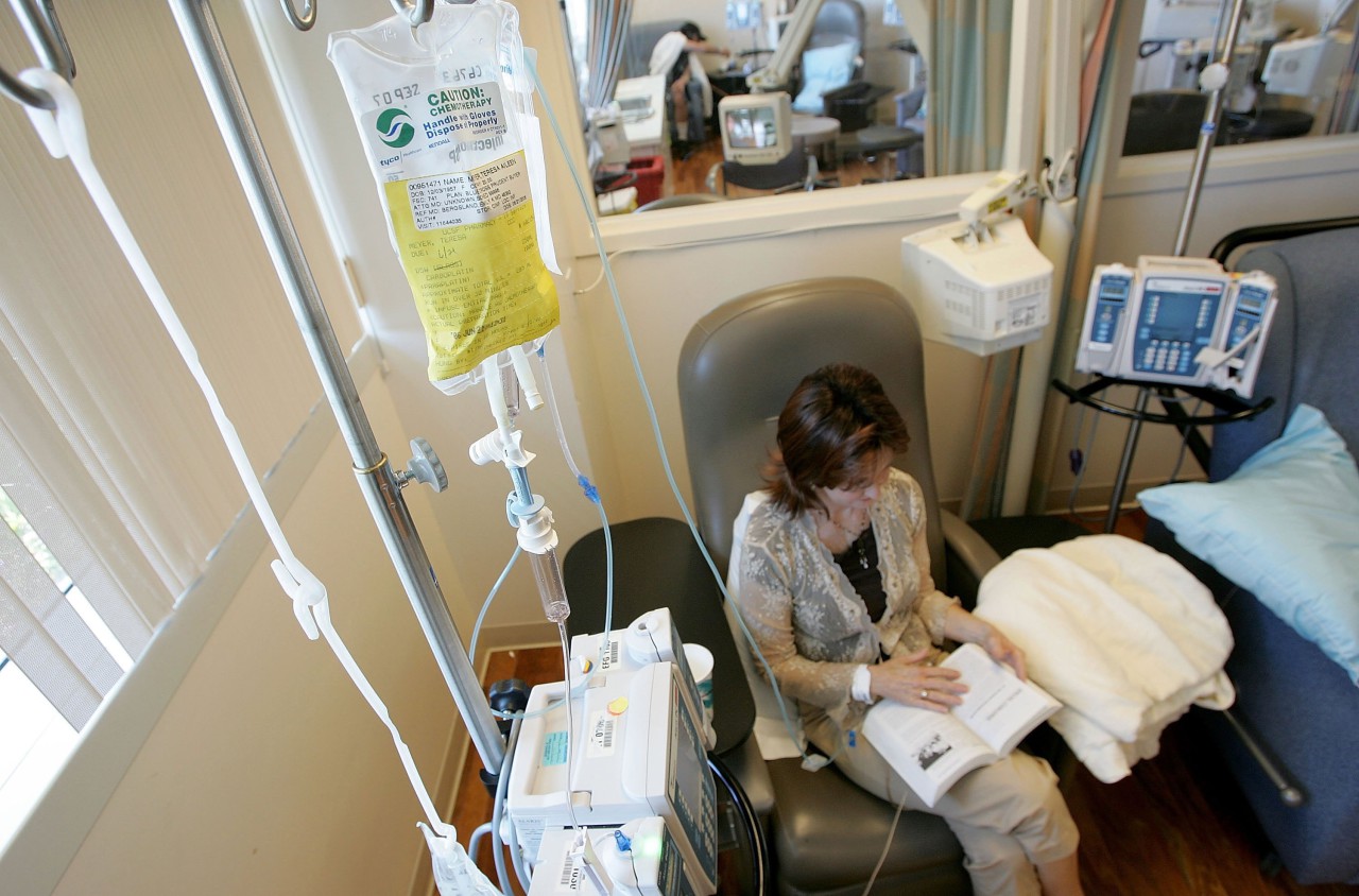 why-do-some-breast-cancer-patients-decline-chemotherapy-and-radiation